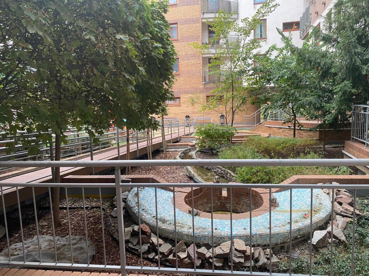 Komfortowy Apartament Na Florianskiej, Park Praski, Dw Wilenski,W Odleglosci Spaceru Od Starego Miasta, Milo Widziec Gosci Ze Zwierzetami Warszawa Zewnętrze zdjęcie