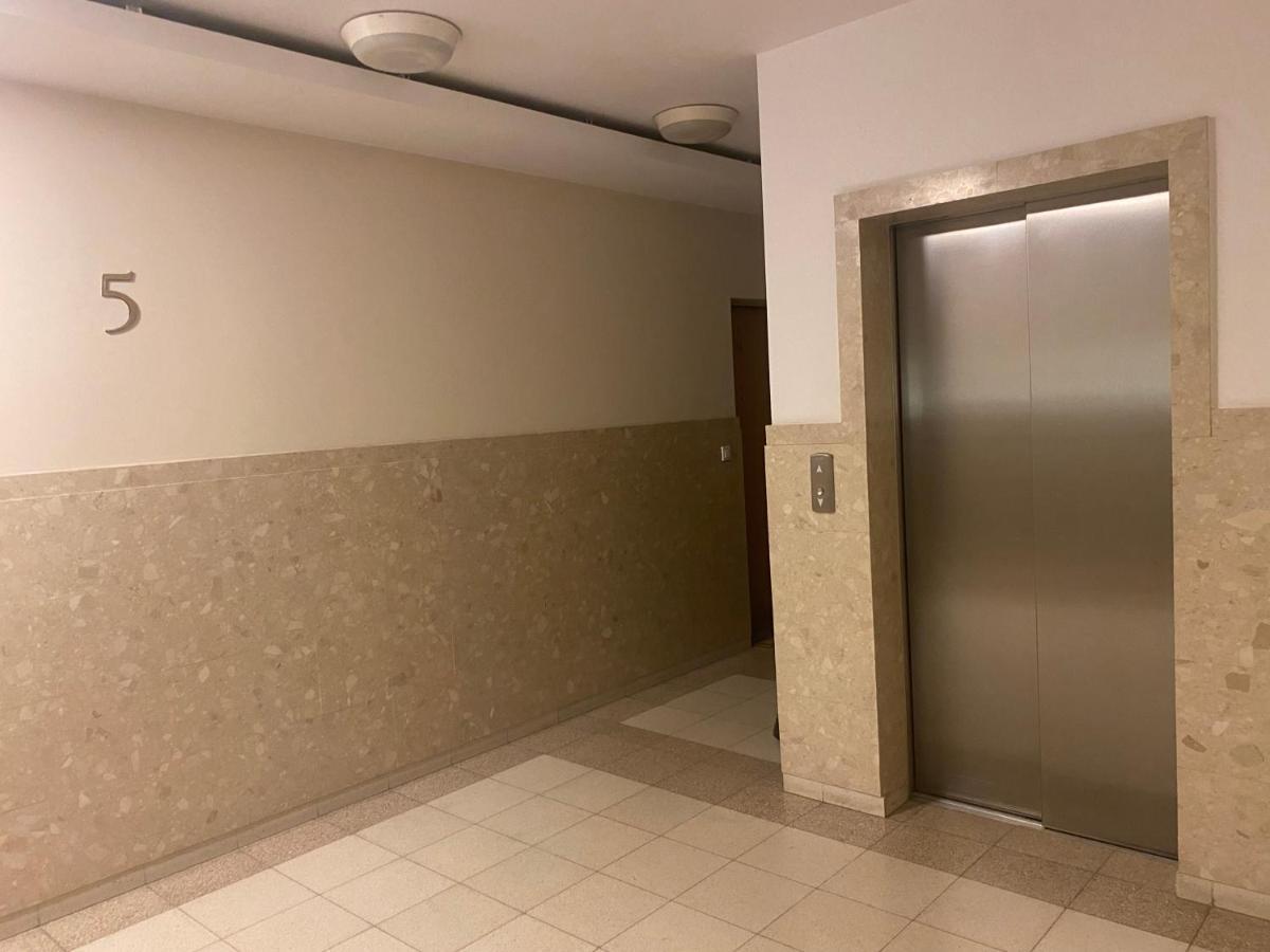 Komfortowy Apartament Na Florianskiej, Park Praski, Dw Wilenski,W Odleglosci Spaceru Od Starego Miasta, Milo Widziec Gosci Ze Zwierzetami Warszawa Zewnętrze zdjęcie